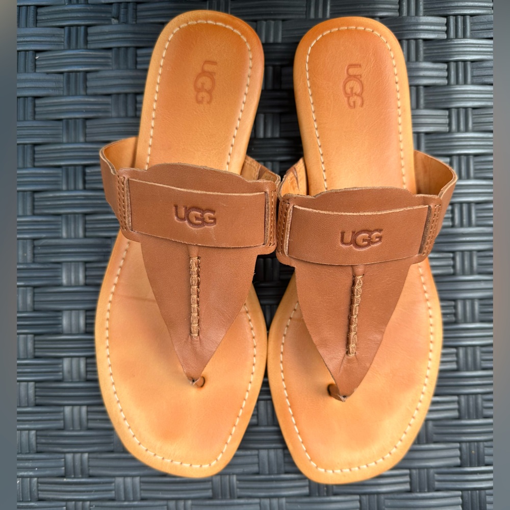 UGG Tan Leather Sandal size 9.5